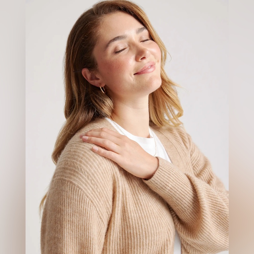 Quince Baby Alpaca-Merino Cropped Cardigan in Camel Women's Cardigan Sweater L - Picture 4 of 16